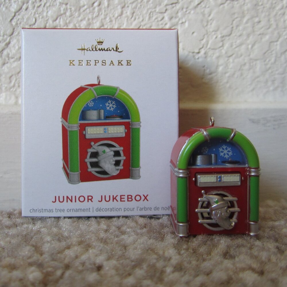 Junior Jukebox miniature 2021 Hallmark ornament with magic sound